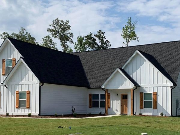 637 Old Summerville Rd, Rome, GA 30165