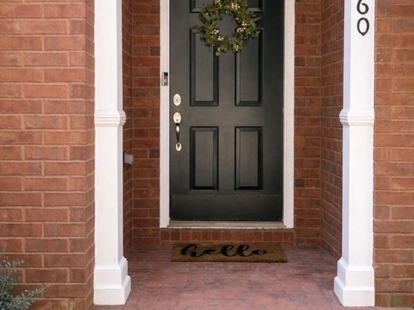 1160 Brookhaven Glen NE, Atlanta, GA 30319
