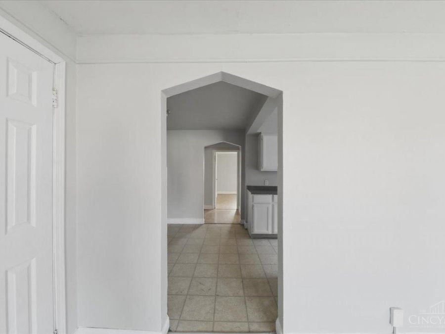 7758 Stillwell Road, Cincinnati, OH 45237 Photo 9