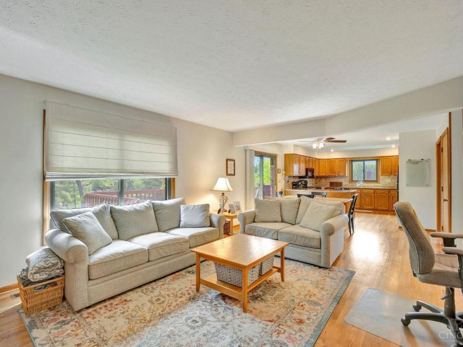 3352 Markdale Court, Cincinnati, OH 45248 Photo 13