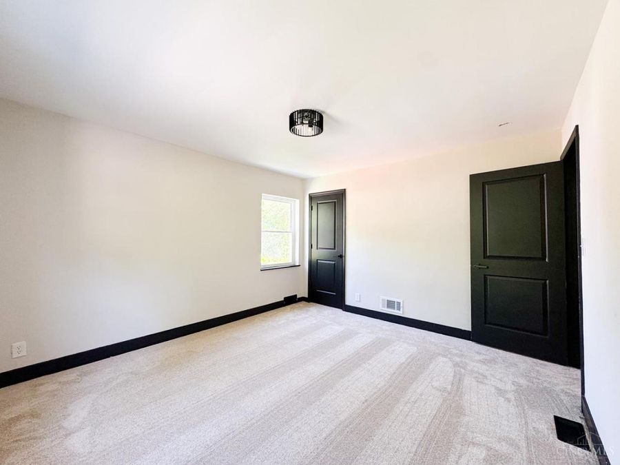 3923 Wess Park Drive, Cincinnati, OH 45217 Photo 29