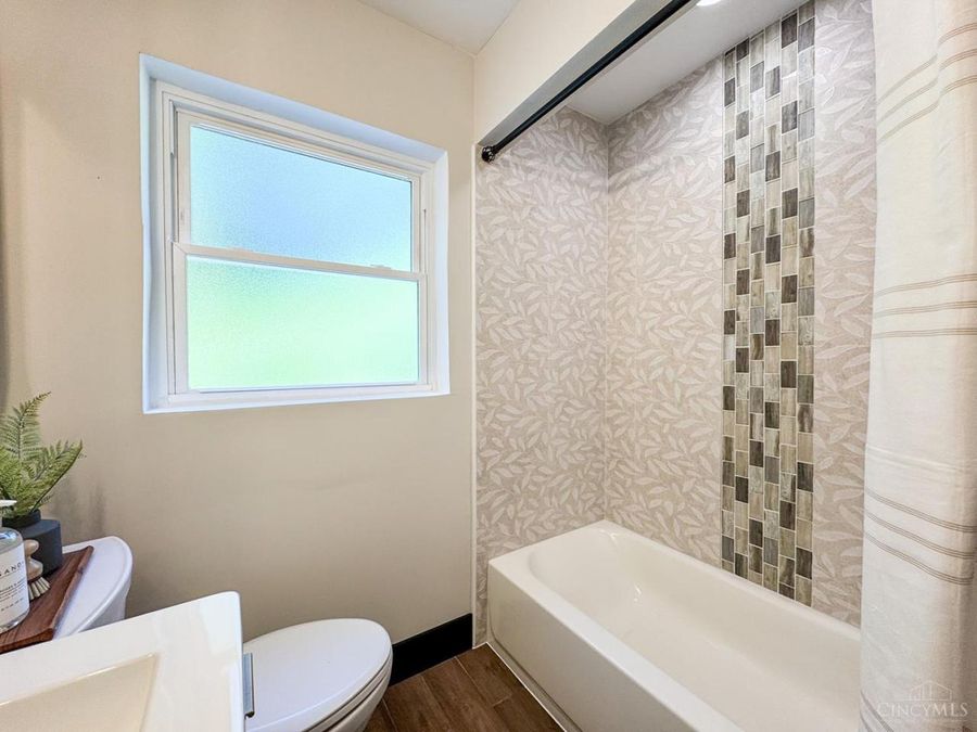 3923 Wess Park Drive, Cincinnati, OH 45217 Photo 36