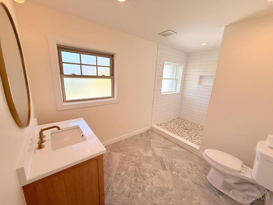 6538 Kentuckyview Drive, Anderson Township, OH 45230 Photo 10