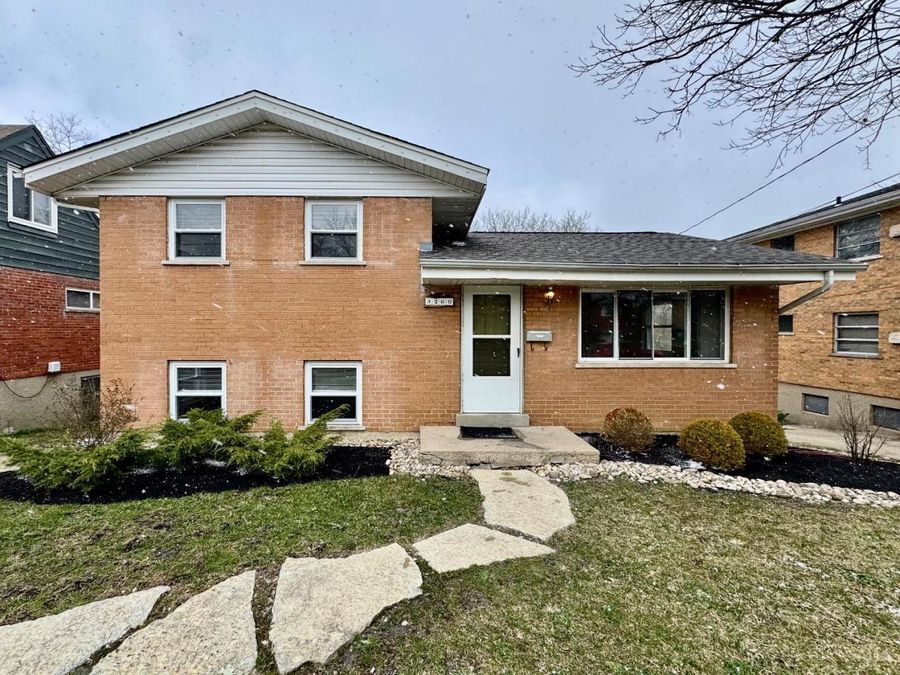 3260 Blueacres Drive, Colerain Township, OH 45239 Photo 1