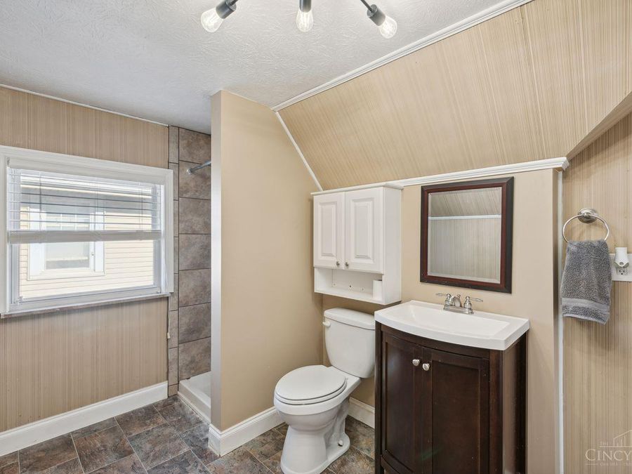 3600 Tamarack Avenue, Cincinnati, OH 45207 Photo 28