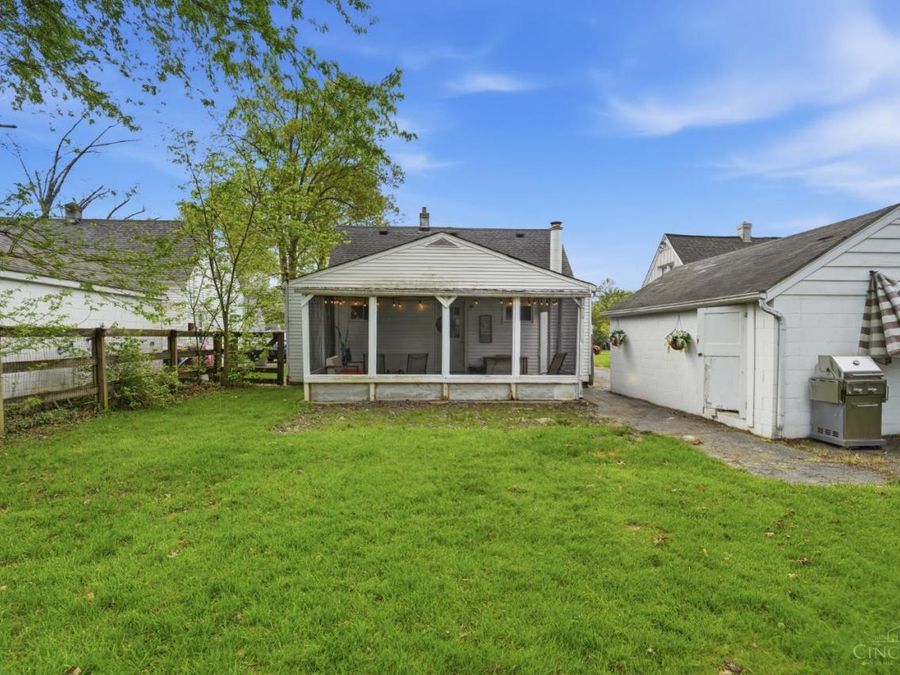 1244 Bondick Court, Anderson Township, OH 45230 Photo 12