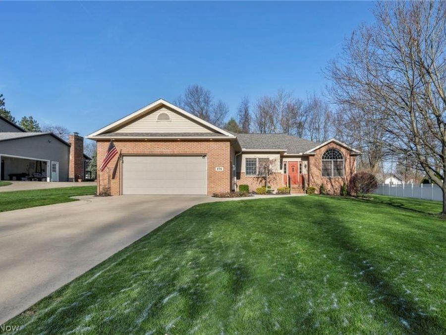 174 Circle Drive , Doylestown, OH 44230 Photo 1