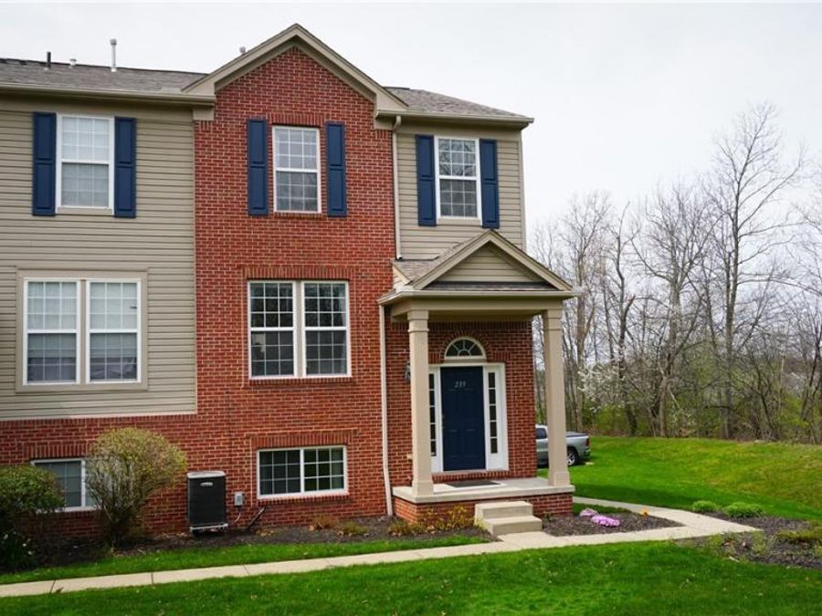 239 Woodhaven Drive , Copley, OH 44321 Photo 1