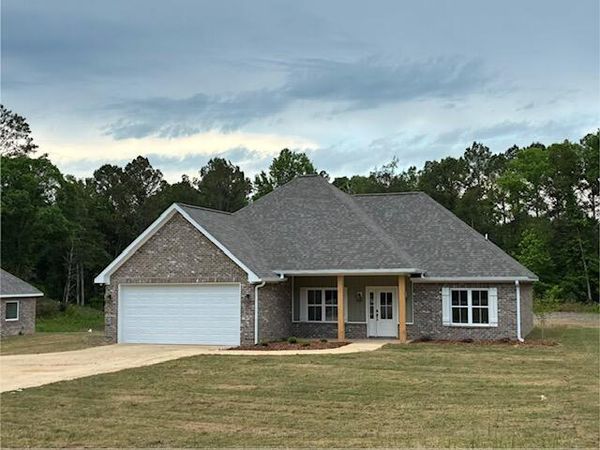 2283 John High Rd, Starkville, MS 39759