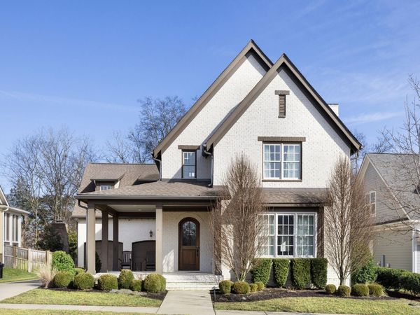 3066 Allenwood Dr , Thompsons Station, TN 37179