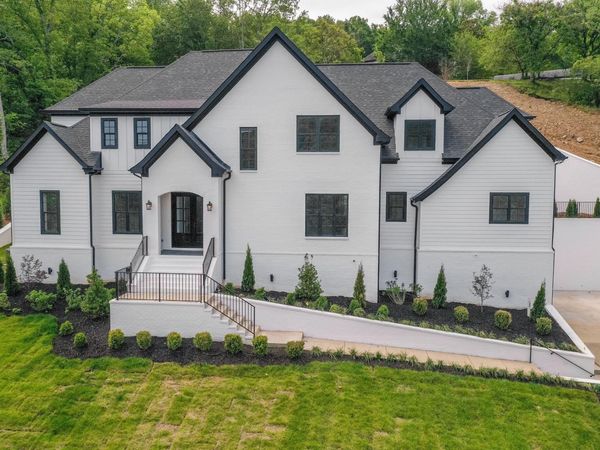 3004 Strickland Dr , Nashville, TN 37221