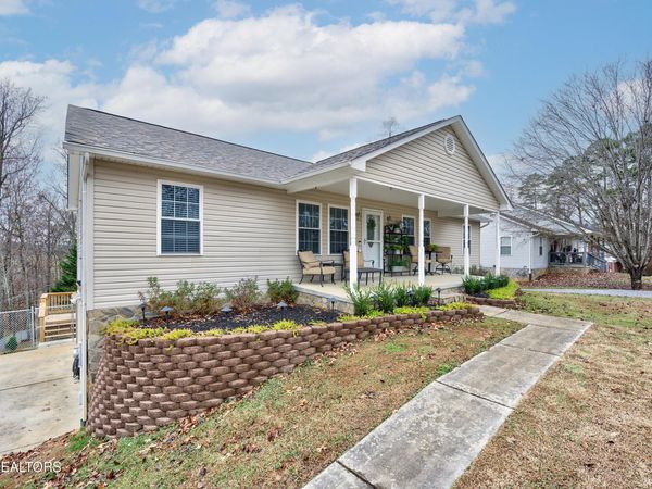 1479 Green Acres Drive, Newport, TN 37821