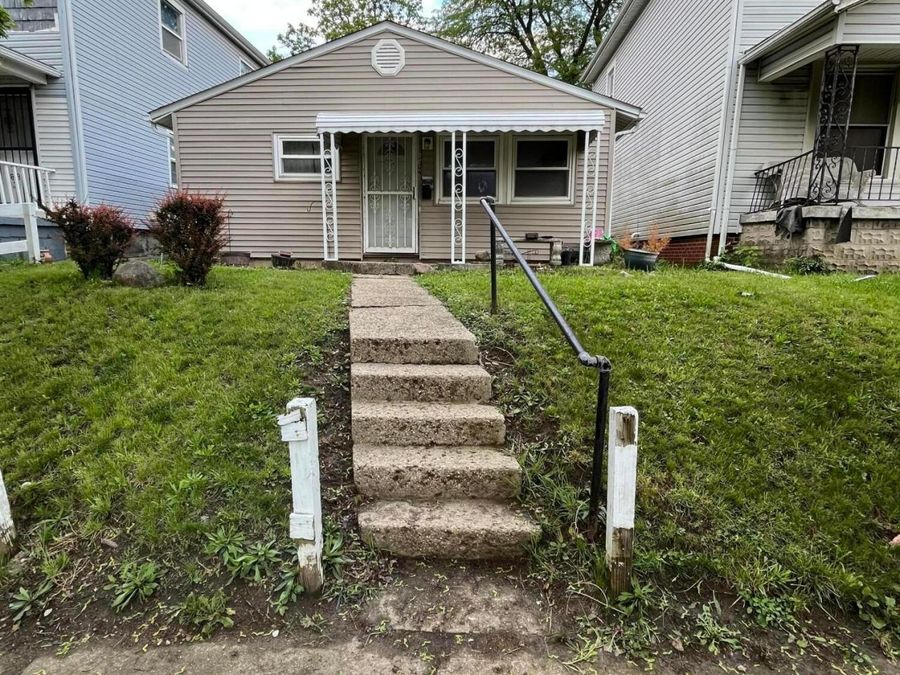 1104 Sidney Street , Columbus, OH 43201 Photo 1