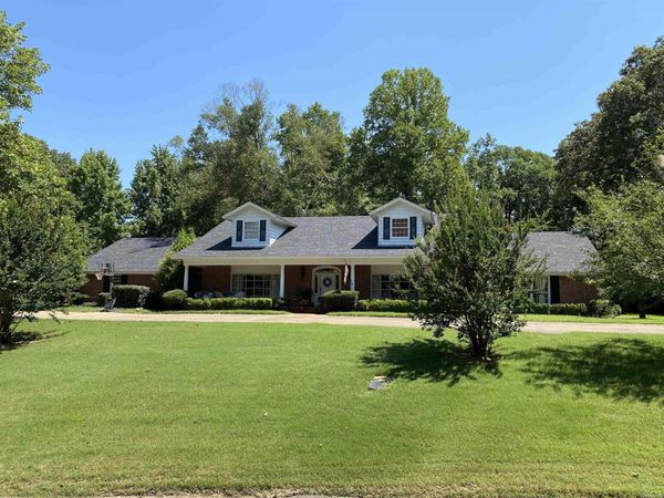400 Neill Road , Helena, AR 72342