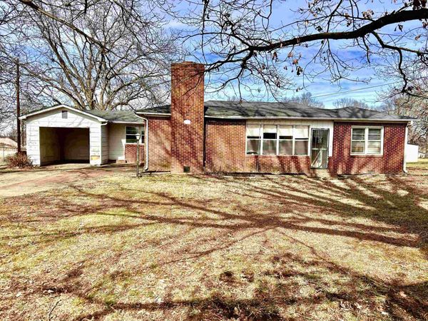 1806 E HWY 54 HWY E, Covington, TN 38019
