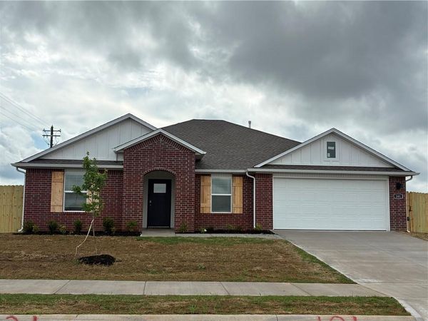 101 Ratliff Avenue , Pea Ridge, AR 72751