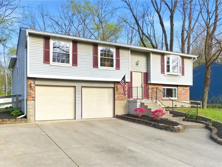 4096 Willow Run Drive, Beavercreek, OH 45430 Photo 1