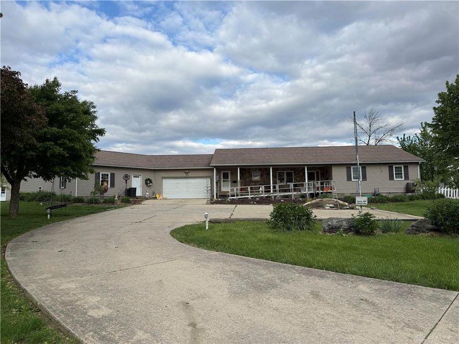 150 E 1st Street, Fletcher, OH 45326 Photo 1