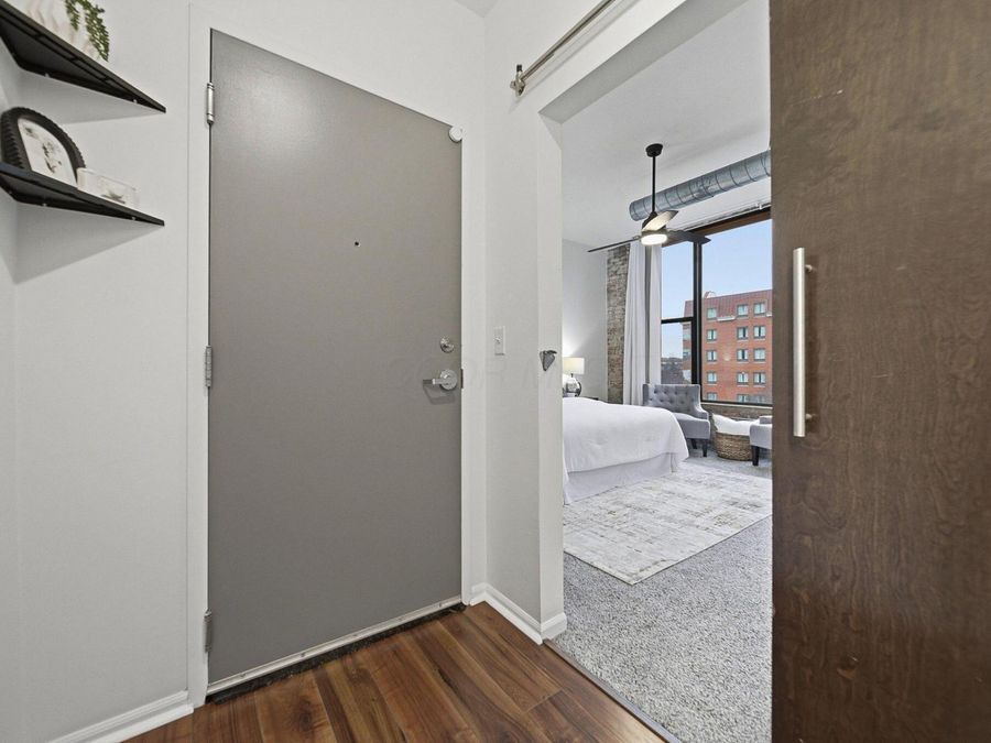 78 E Chestnut Street , Unit 404, Columbus, OH 43215 Photo 1
