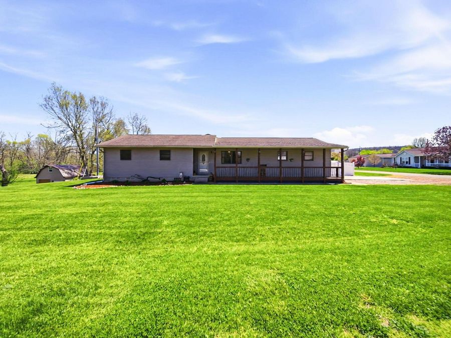 106 Gordon Drive , Chillicothe, OH 45601 Photo 1