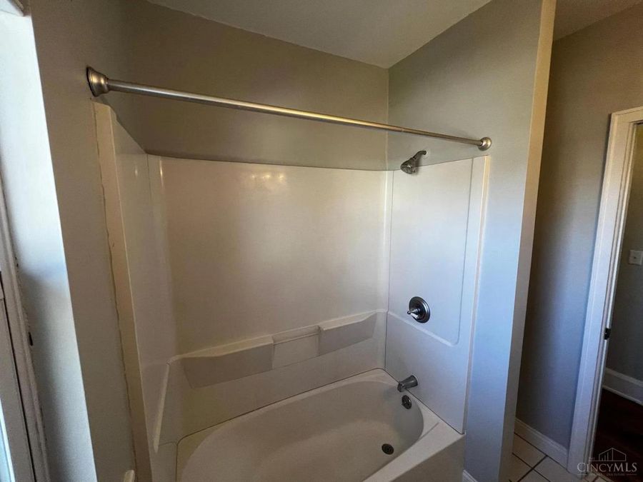 5801 Ridge Avenue, Cincinnati, OH 45213 Photo 36