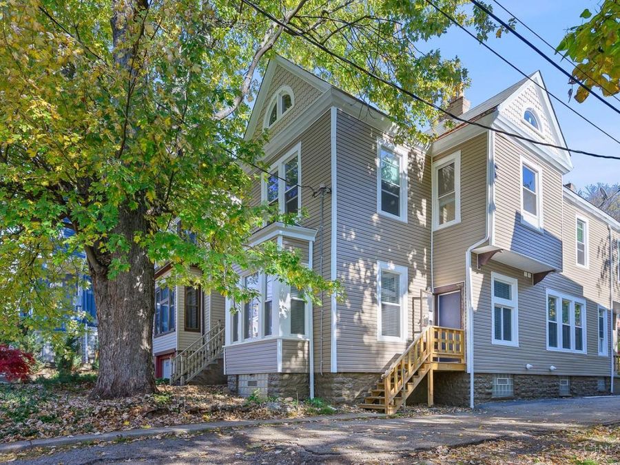 2232 Kemper Lane, Cincinnati, OH 45206 Photo 1