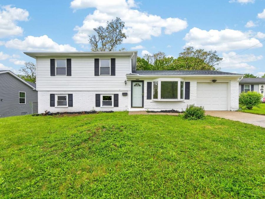 11424 Riga Court, Forest Park, OH 45240 Photo 2