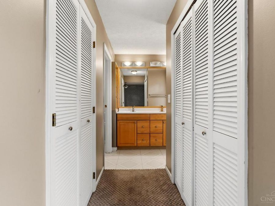 9178 Woodstream Lane, Washington Township, OH 45458 Photo 8