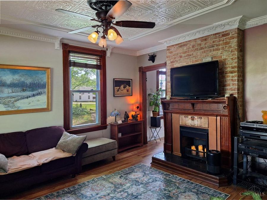 7027 Gracely Drive, Cincinnati, OH 45233 Photo 9