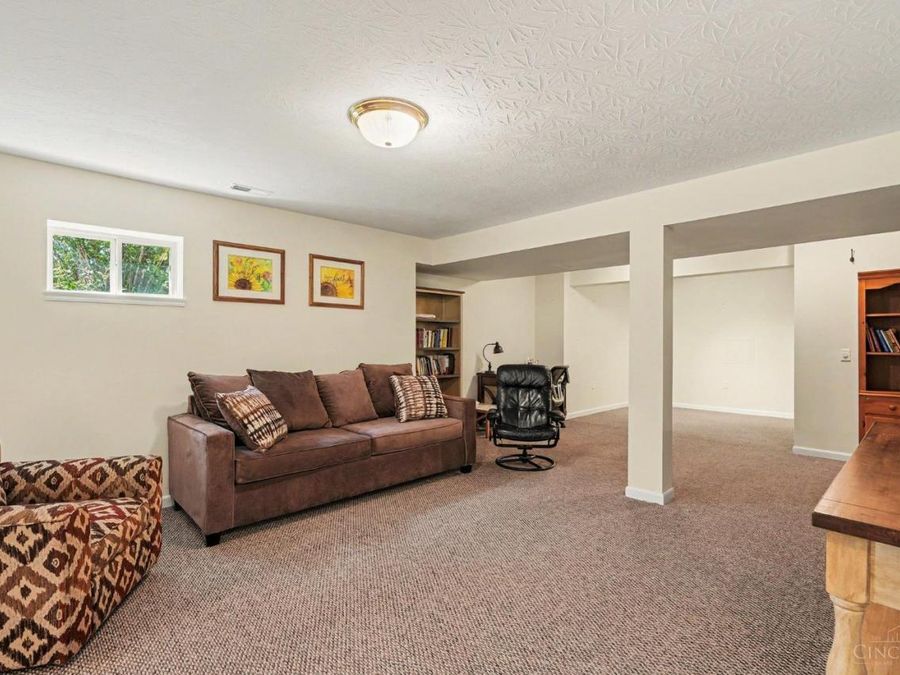 6154 Pondside Drive, Hamilton Township, OH 45039 Photo 19