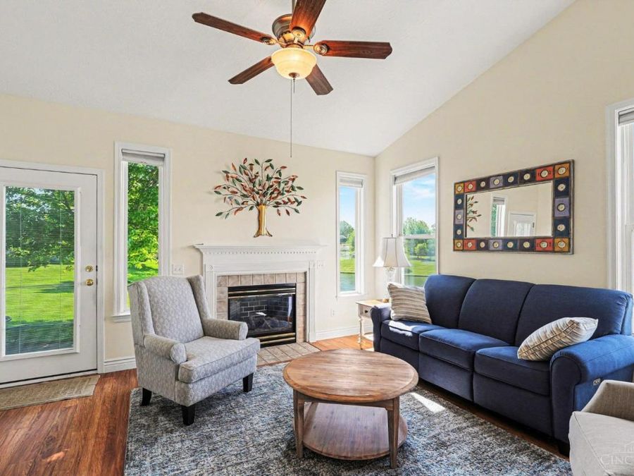 6154 Pondside Drive, Hamilton Township, OH 45039 Photo 4