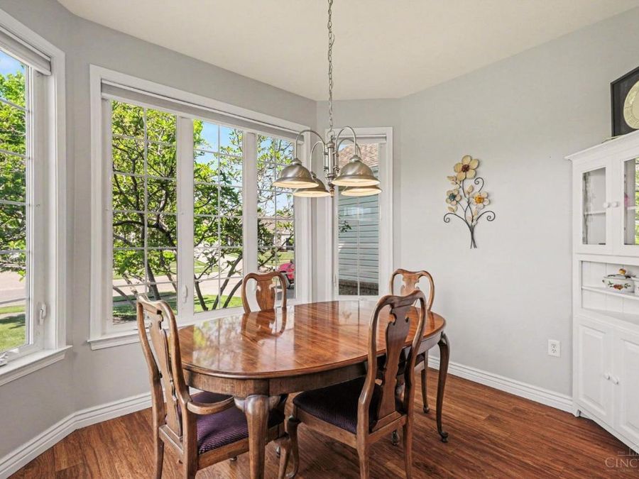 6154 Pondside Drive, Hamilton Township, OH 45039 Photo 8
