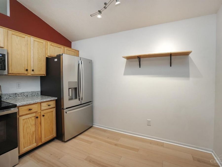 301 Doublegate Drive, Unit K, Milford, OH 45150 Photo 16