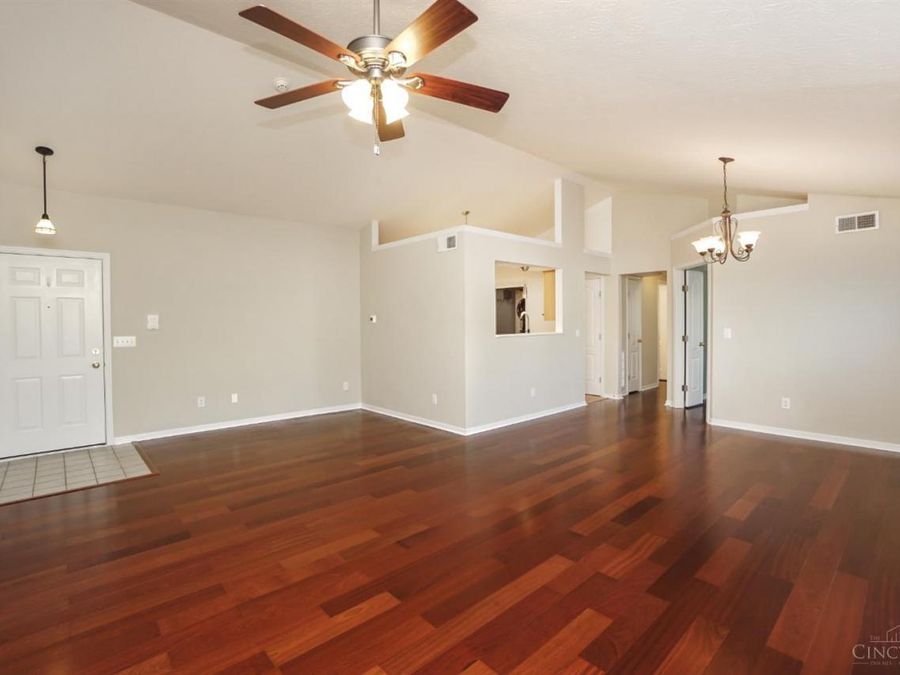301 Doublegate Drive, Unit K, Milford, OH 45150 Photo 6
