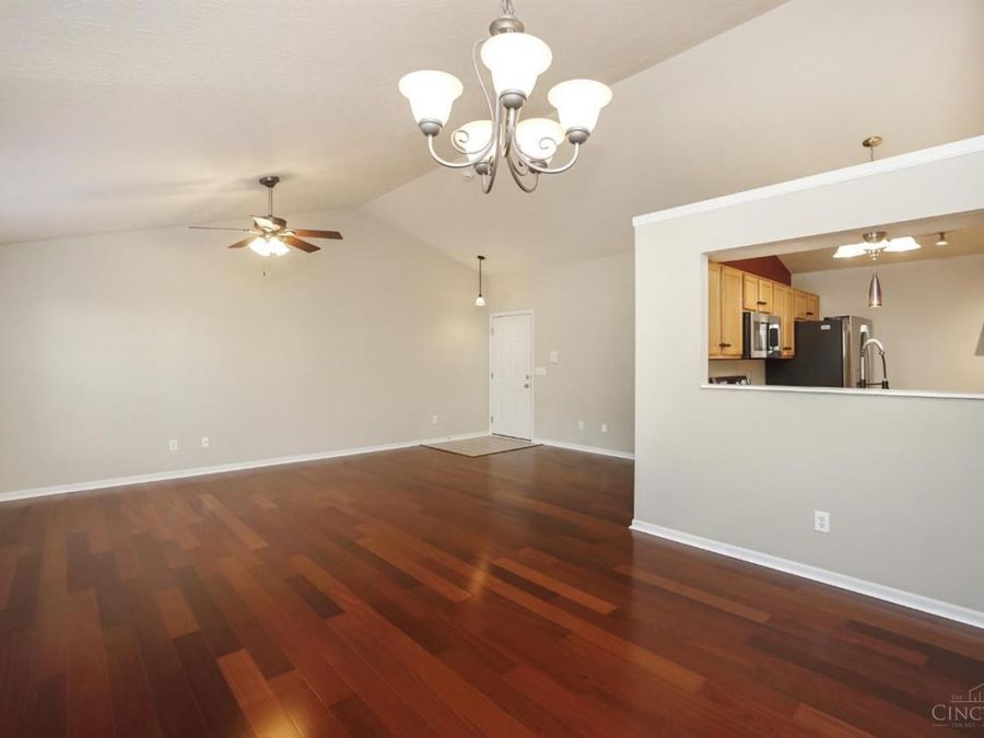 301 Doublegate Drive, Unit K, Milford, OH 45150 Photo 9