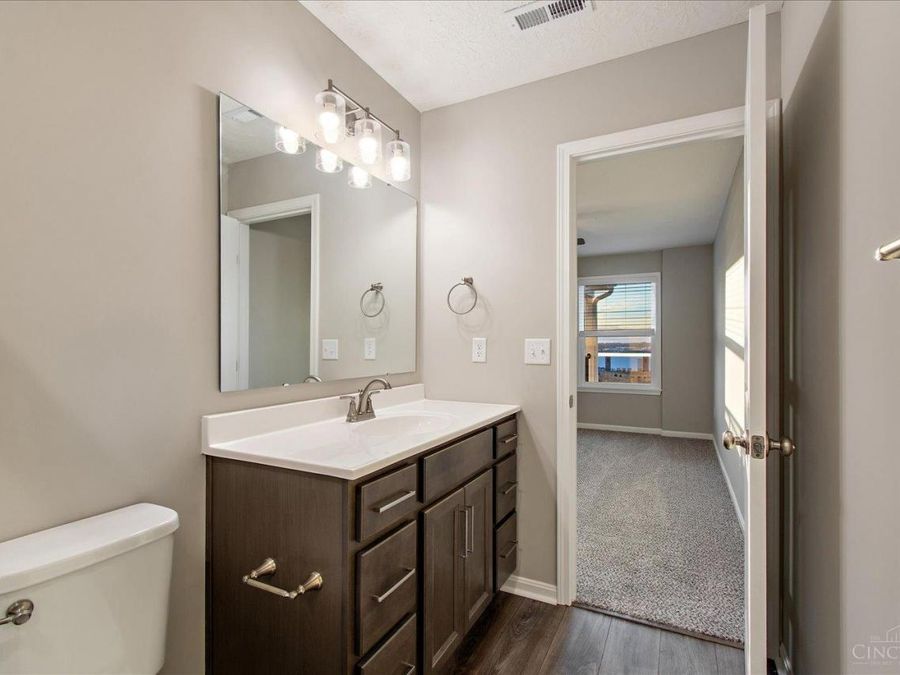 473 Bethpage Way, Unit 8-303, Turtle Creek Township, OH 45036 Photo 16