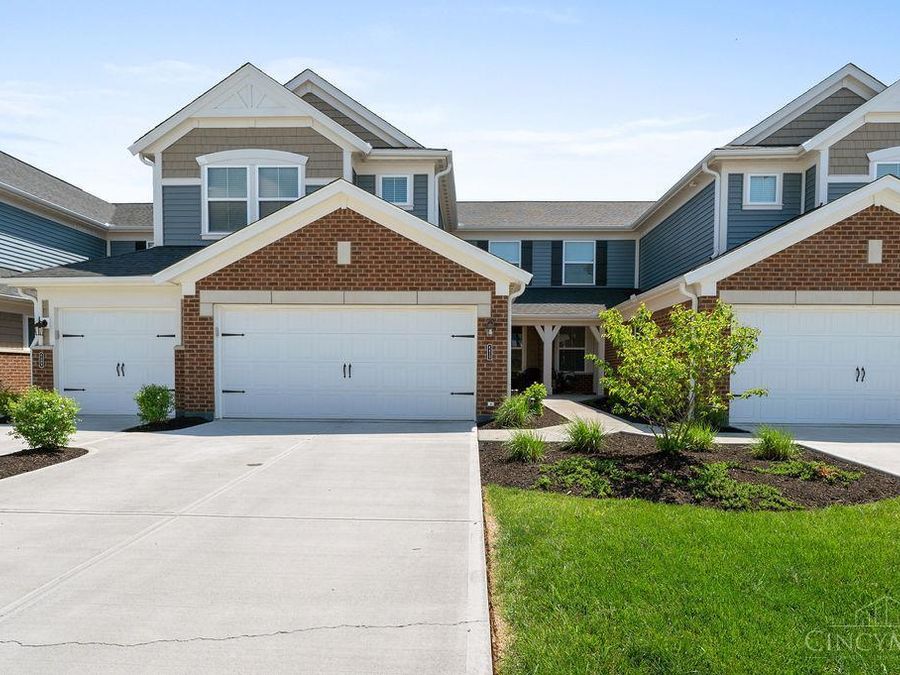 4413 Waters Edge Lane, Turtle Creek Township, OH 45036 Photo 1