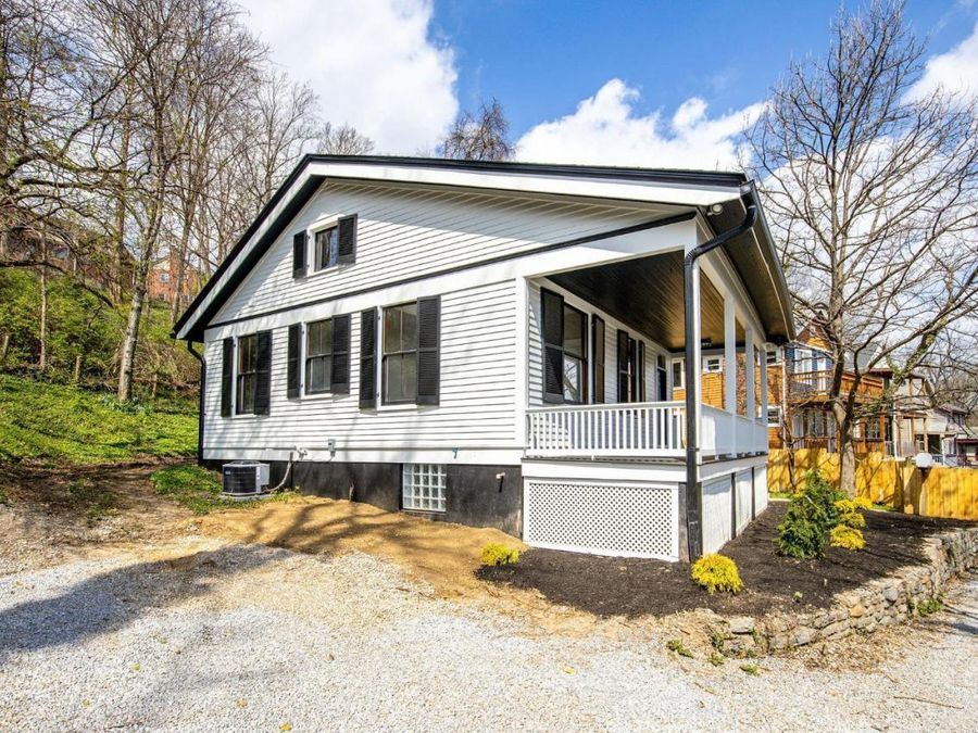 3523 Vinecrest Place, Cincinnati, OH 45220 Photo 6