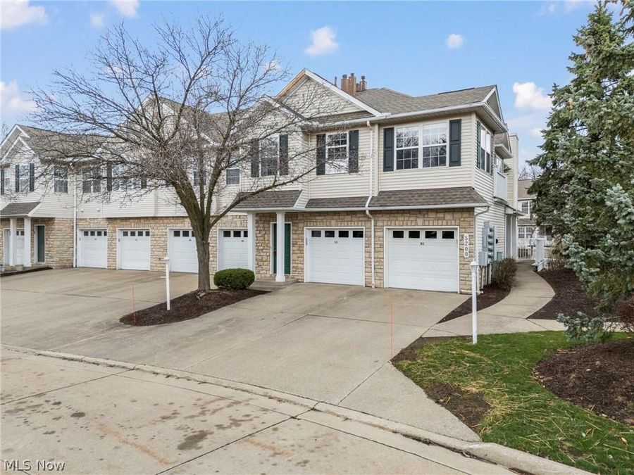 5200 Heather Field Circle , Unit C2, Parma, OH 44134 Photo 1