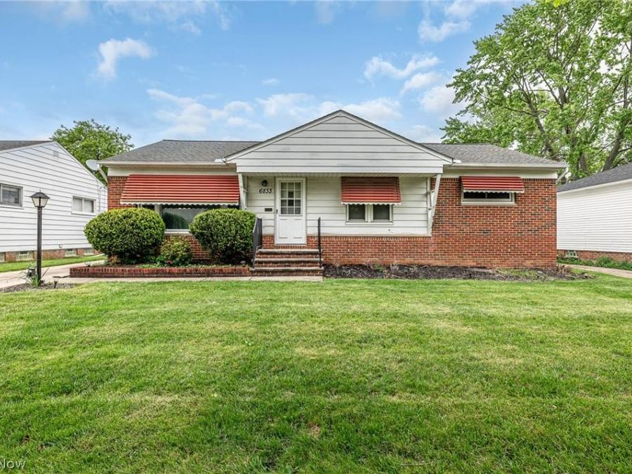 6833 Maplewood Road , Parma Heights, OH 44130 Photo 1