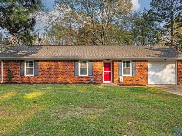 1312 SW Cloverdale Avenue, Decatur, AL 35601
