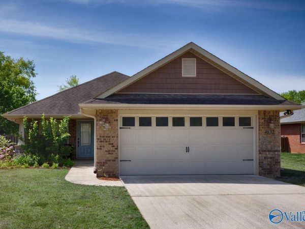 4632 Carrington Blvd, Owens Cross Roads, AL 35763