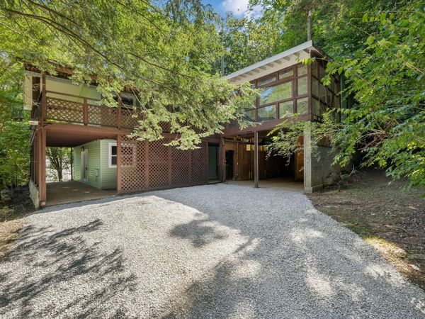 1016 Rustic Hills Dr , Ashland City, TN 37015