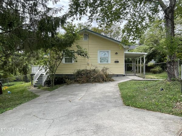 103 Cahill Lane , Oak Ridge, TN 37830