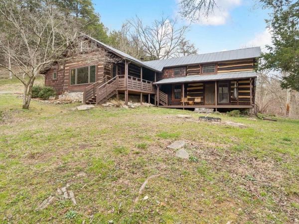 6496 Burt Burgen Rd , Bradyville, TN 37026
