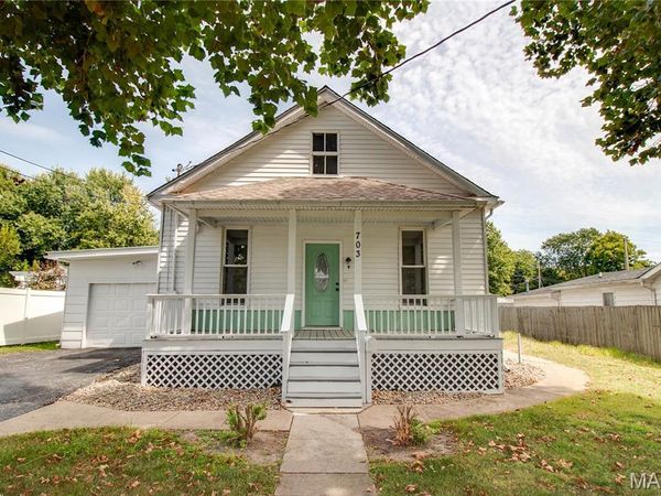 703 Harrison Street , Jerseyville, IL 62052