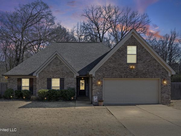 115 Fairway Drive, Senatobia, MS 38668