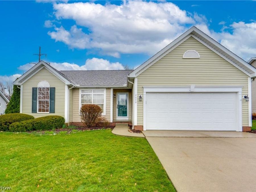 4046 Lindbergh Avenue NW, Canton, OH 44718 Photo 1