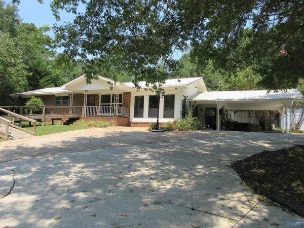 279 Winn Road, Scottsboro, AL 35769