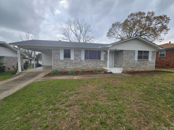 5901 Hacienda , North Little Rock, AR 72118
